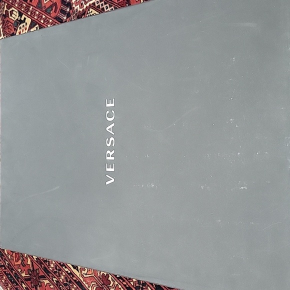 Versace shoes - Picture 1 of 7